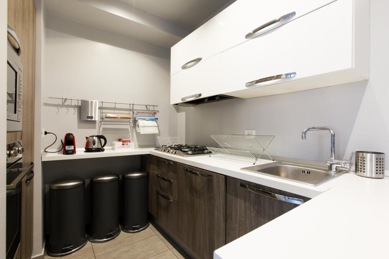 Modern Apartment Close To Shopping District ミラノ エクステリア 写真